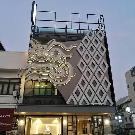 Yakthai Poshtel Банкок Екстериор снимка