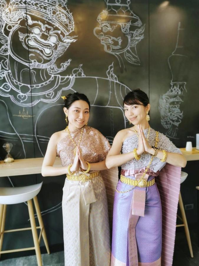Yakthai Poshtel Банкок Екстериор снимка