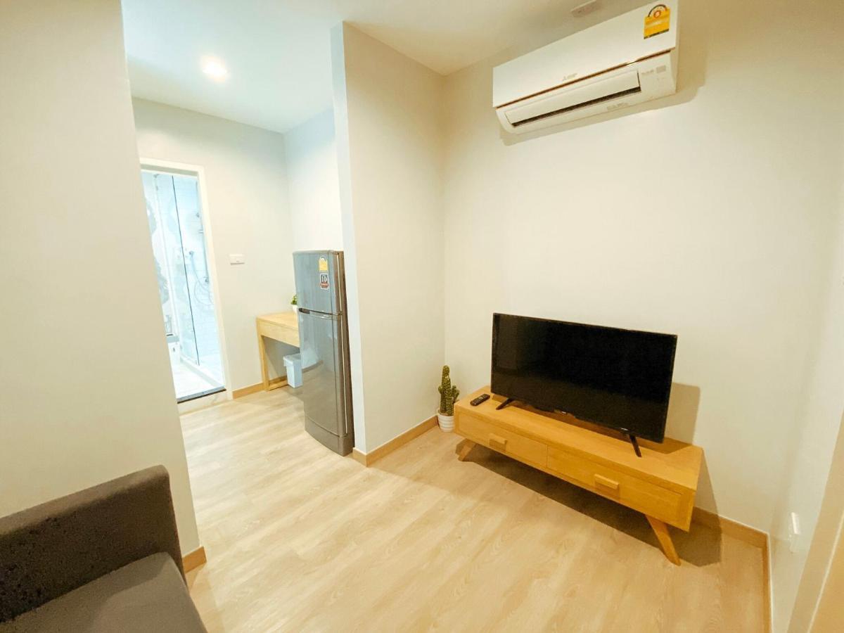 Yakthai Poshtel Банкок Екстериор снимка