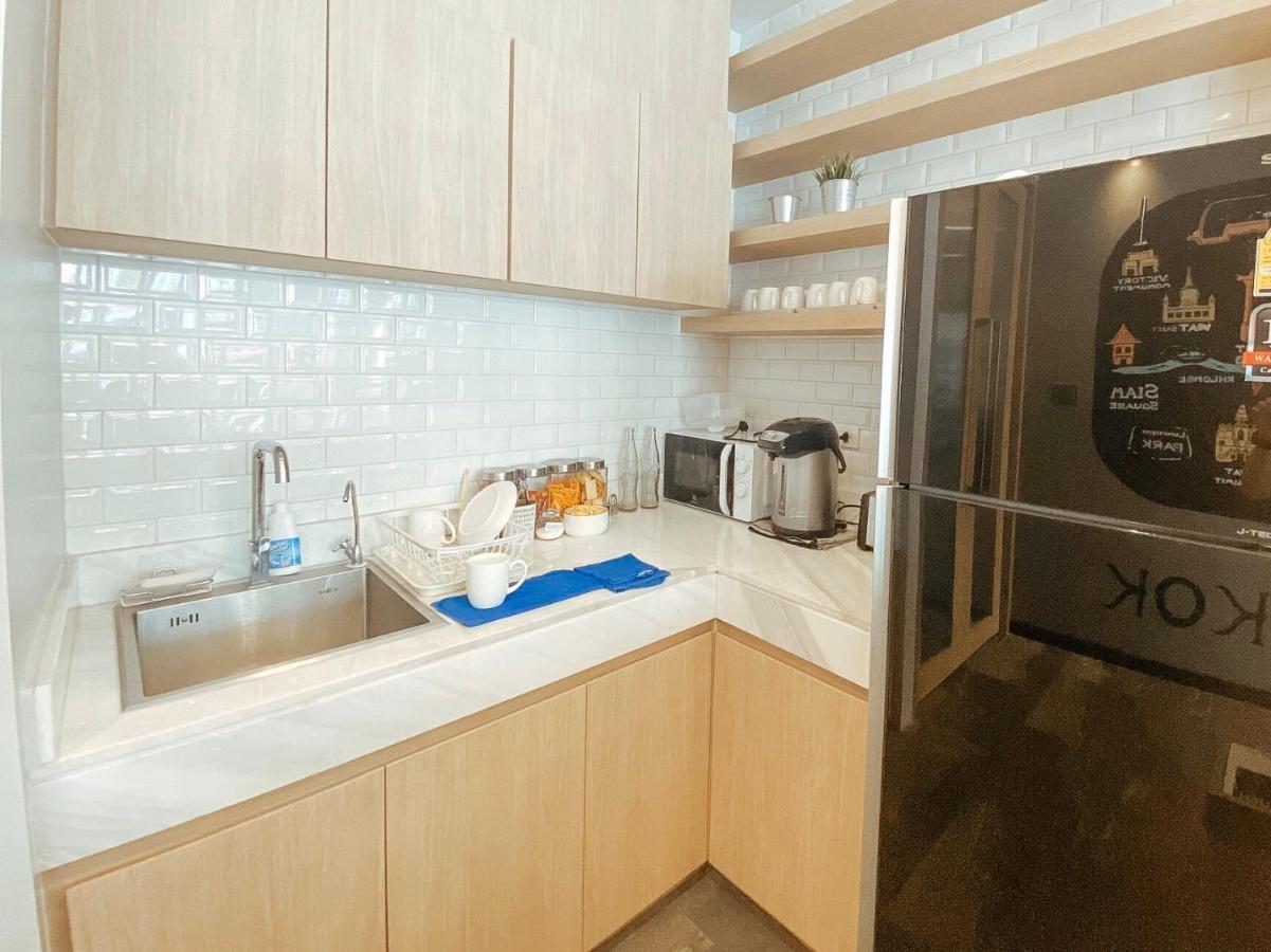 Yakthai Poshtel Банкок Екстериор снимка